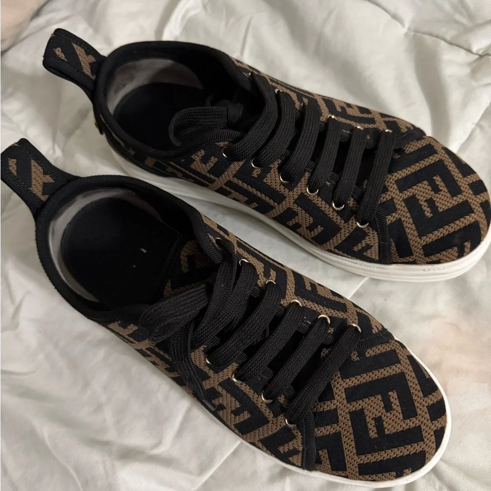 Fendi Black and Brown Patterned Sneakers - Picture 2 of 7